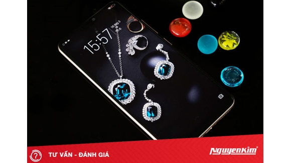 Đập hộp Vivo V9