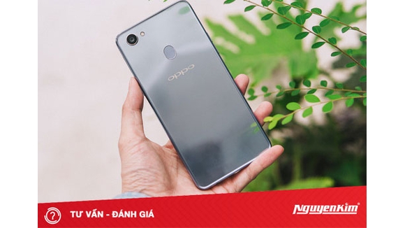 Trên tay điện thoại tầm trung Oppo F7