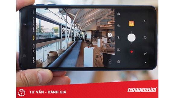 Khám phá Sài Gòn với Galaxy A9 (2018)