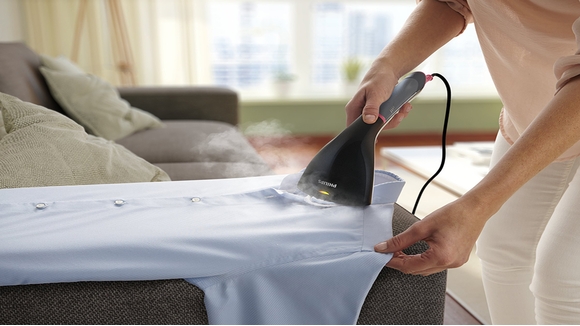 Những Tiện Ích Khi Sử Dụng Bàn Ủi Hơi Nước Thay Cho Bàn Ủi Khô