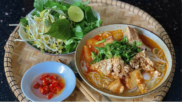 Cách Nấu Canh Bún Riêu Ngon Chuẩn Vị Bắc