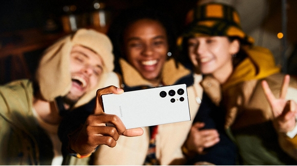 Hiệu Năng Của Galaxy S22 Ultra Có Làm Đối Thủ Phải Lo Lắng?