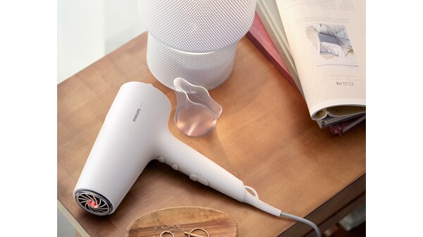 Máy sấy tóc Philips BHD500/00 vòi phun