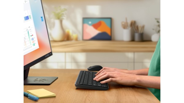 Bộ bàn phím chuột Logitech Bluetooth MK250 Đen (920-013559)