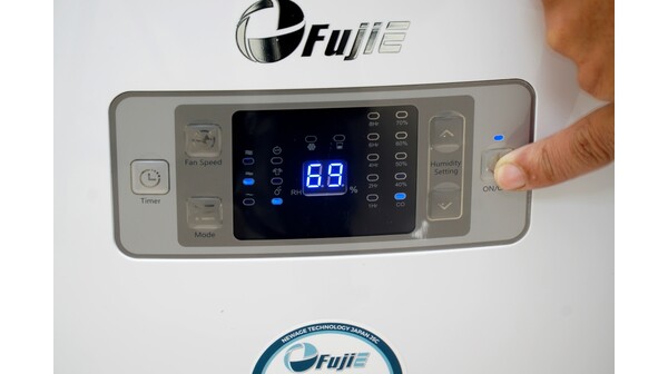 Máy hút ẩm Fujie 16 lít HM-916EC