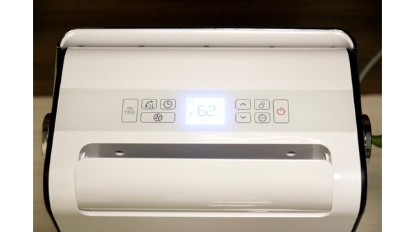 Công suất hút ẩm 35 lít/ngày và 22 lít/ngày đảm bảo không gian khô thoáng và sạch khuẩn