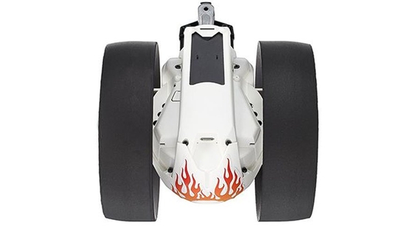 Xe điều khiển Parrot Jumpinh Race Drone Jett có lốp xe được làm từ chất liệu cao cấp