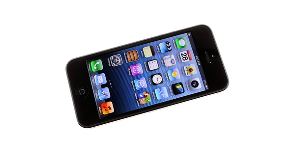 7033_IPHONE-5_Black_3