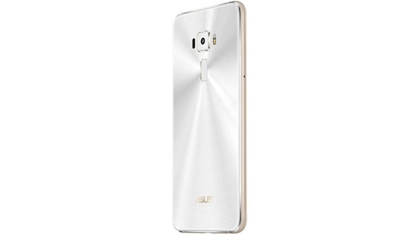 dien-thoai-asus-zenfone-3-ze552kl-trang-4
