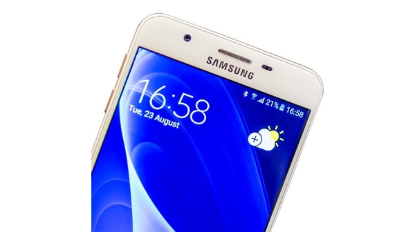 dien-thoai-samsung-galaxy-j7-prime-vang-3