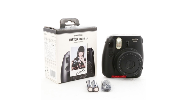 may-anh-chup-lay-lien-fuji-instax-mini-8-den-06