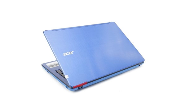may-tinh-xach-tay-acer-aspire-f5-573-blue-06