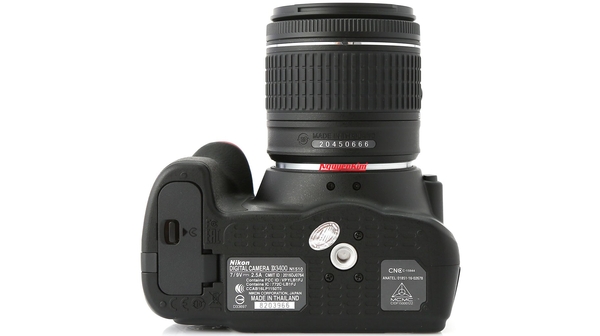 Máy ảnh NIKON D3200,đen ống kính 18-55mm có dải ISO rộng