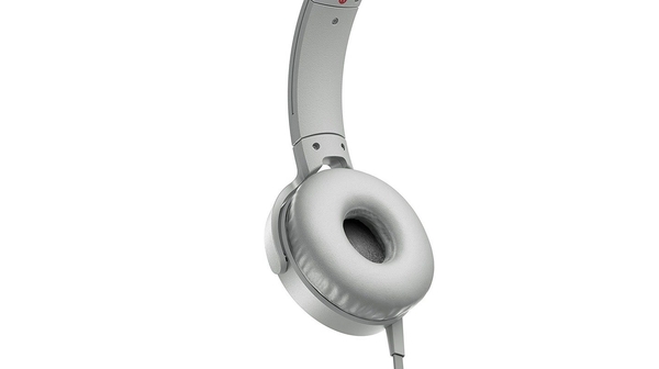 Tai nghe Sony MDRXB550APWCE màu trắng đêmk tai êm ái