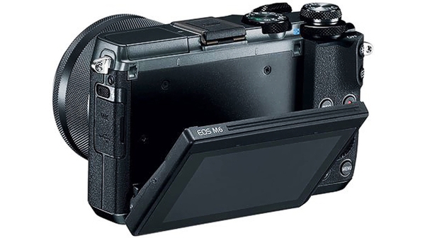may-anh-canon-eos-m6-15-45-mm-den-2