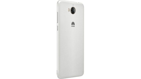 Huawei Y5 (2017) trắng thiết kế họa tiết sần độc đáo
