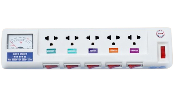 Ổ Lioa 5 ba chấu Super đồng hồ V tại Nguyễn Kim