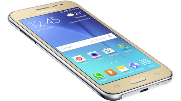 Điện thoại Samsung Galaxy J2 màu vàng tốc độ xử lý cao