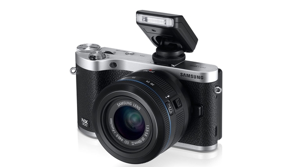 1243407-SAMSUNG-EV-NX3000BOIVN--5