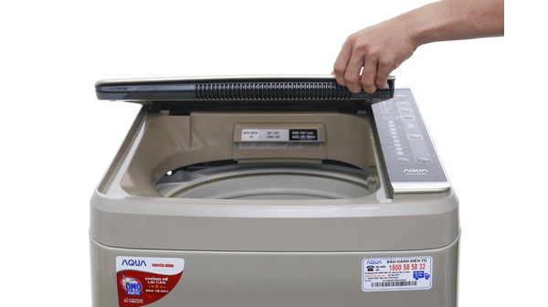 Máy giặt Aqua 8 kg AQW-U800BT (S) nắp mở