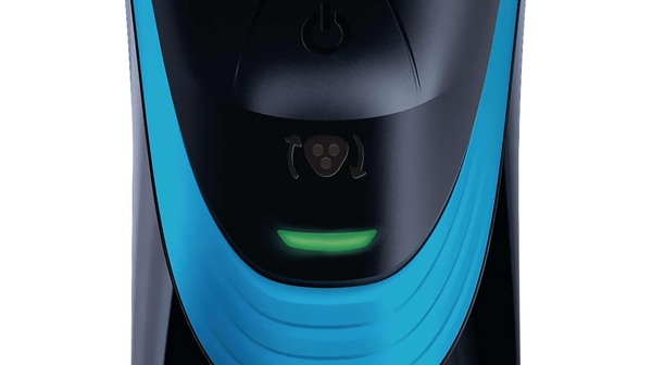 Máy cạo râu Philips AT756 có thể rửa sạch với hệ thống QuickRinse dưới vòi nước