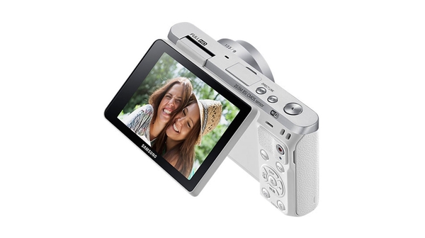 Samsung_NXF1_White_03