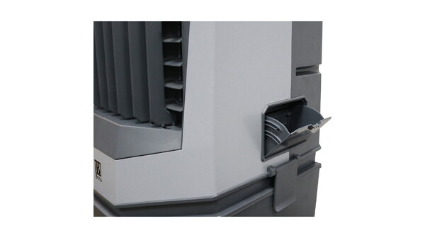 quat-lam-mat-khong-khi-boss-feab-409-g-5