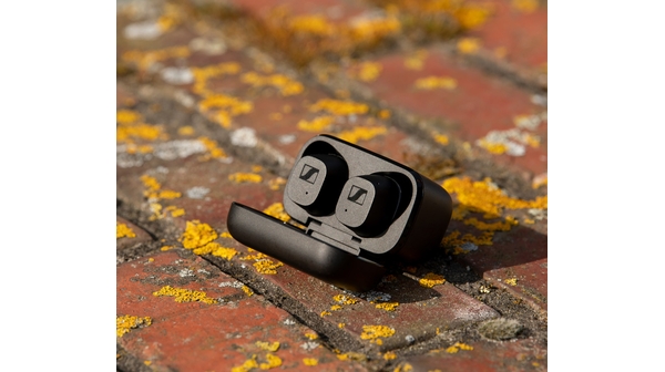 Tai nghe Sennheiser CX True Wireless Đen tổng quan