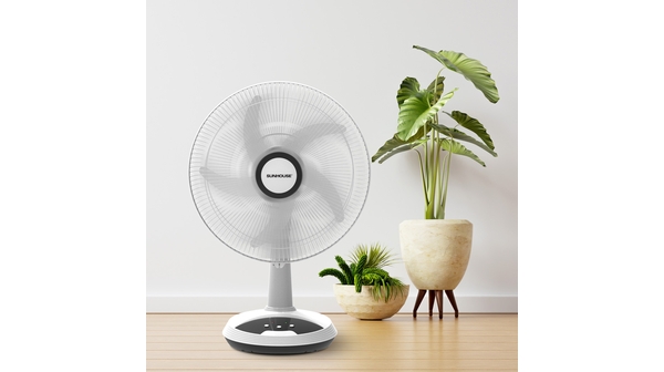 Quạt sạc điện Sunhouse SHD7223 tổng quan