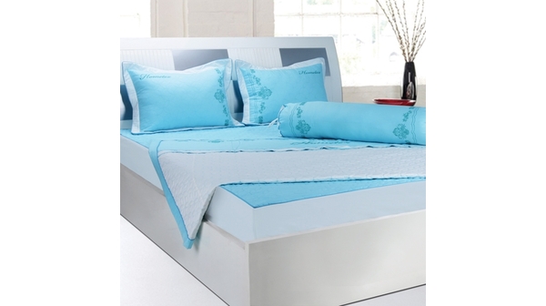 Bộ chăn drap gối Hometex bọc màu thêu cao cấp 1.8X2M) thu hút mọi ánh nhìn