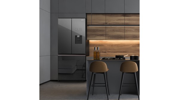 Tủ lạnh Panasonic Inverter 495 lít NR-CW530XMMV tổng quan