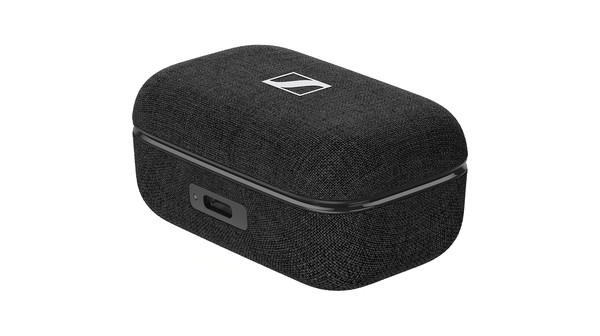 Tai nghe Bluetooth Sennheiser Momentum True Wireless 3 Đen mặt nghiêng đóng nắp