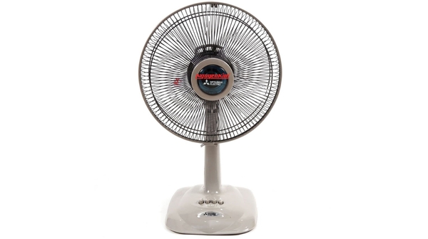 quat-ban-mitsubishi-d12-gt-sf-gy