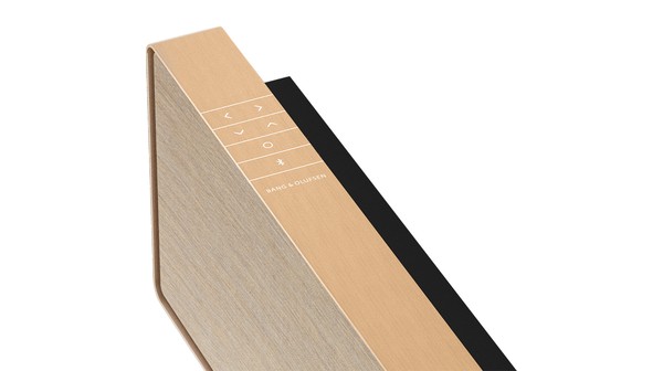 Loa Soundbar B&O Beosound Stage Gold Tone chi tiết nút điều chỉnh