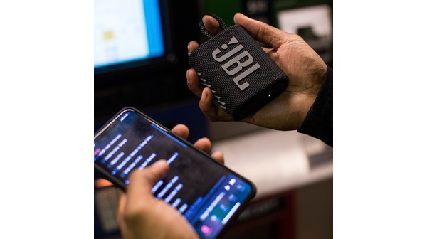 Loa Bluetooth JBL Go 3 Đen tổng quan