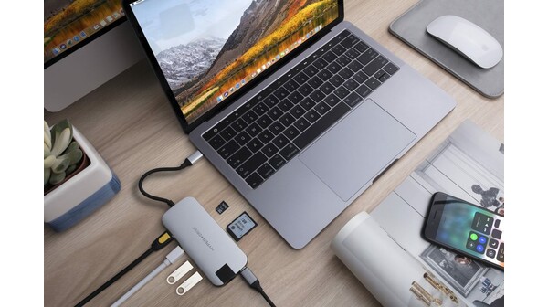 Cổng chuyển Hyperdrive HD247BSL 8 in 1 Bạc