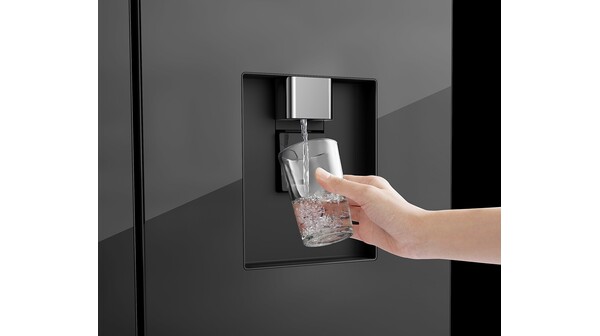 Tủ lạnh Panasonic Inverter 621 lít NR-XY680YMMV
