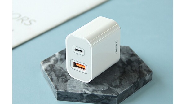 Củ sạc Remax 20W RP-U68