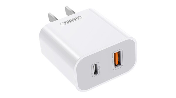 Củ sạc Remax 20W RP-U68