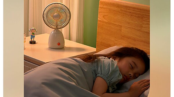 Quạt sạc Lofans FS1 Trắng