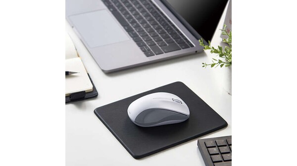 10052250-Chuột bluetooth yên tĩnh Irled Elecom M-BY11BRSK Trắng