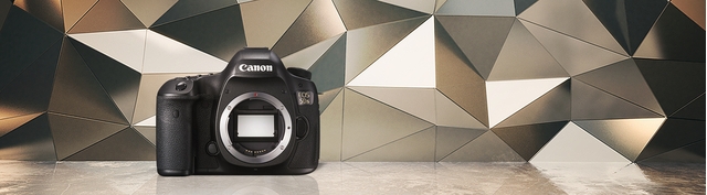 Máy Ảnh Canon EOS 5DS