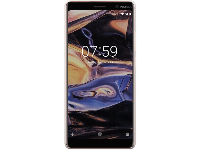 Nokia 7 Plus màu bạc với ngoại hình mạnh mẽ