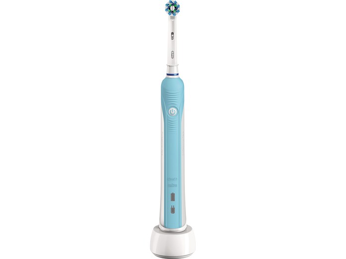 Bàn chải đánh răng điện Oral-B Pro 500 D16.513 chính diện